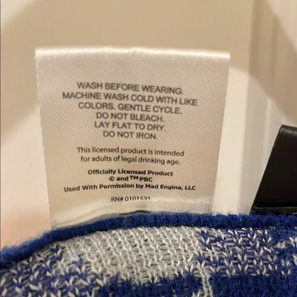 Pabst Blue Ribbon Cardigan with Nordic Patterns holiday Men’s Size Small - Picture 5 of 9